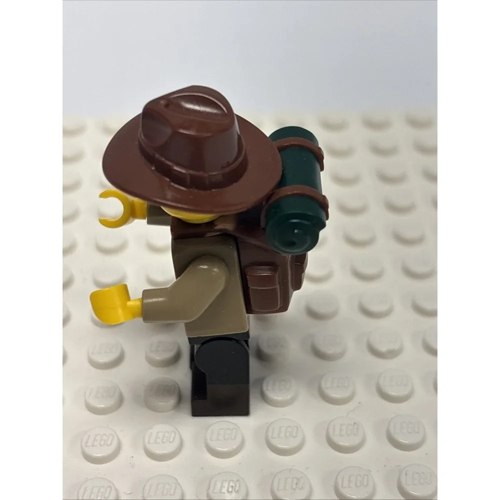 LEGO: Jungle Explorer (COL348) - From CMF Series 19 (2019)